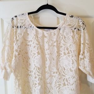 FCM-FR26ST7015K4 CREAM&NAVY LACE COLLAR TOP